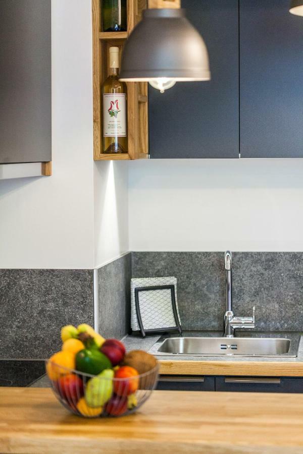 Lazaristes Compact Living Apartment Солун Екстериор снимка
